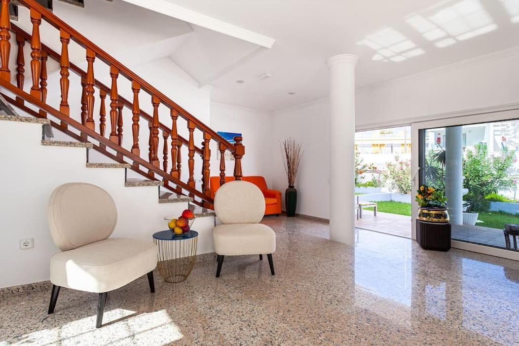 Villa Marlenghi With Private Pool San Bartolome Bagian luar foto